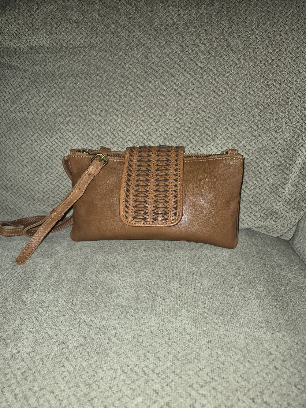 Vilenca Holland Woven-Flap  Crossbody Bag with Adjustable Strap